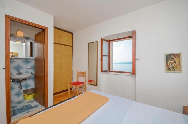 Apartments With A Parking Space Brela, Makarska - 11552 Værelse billede